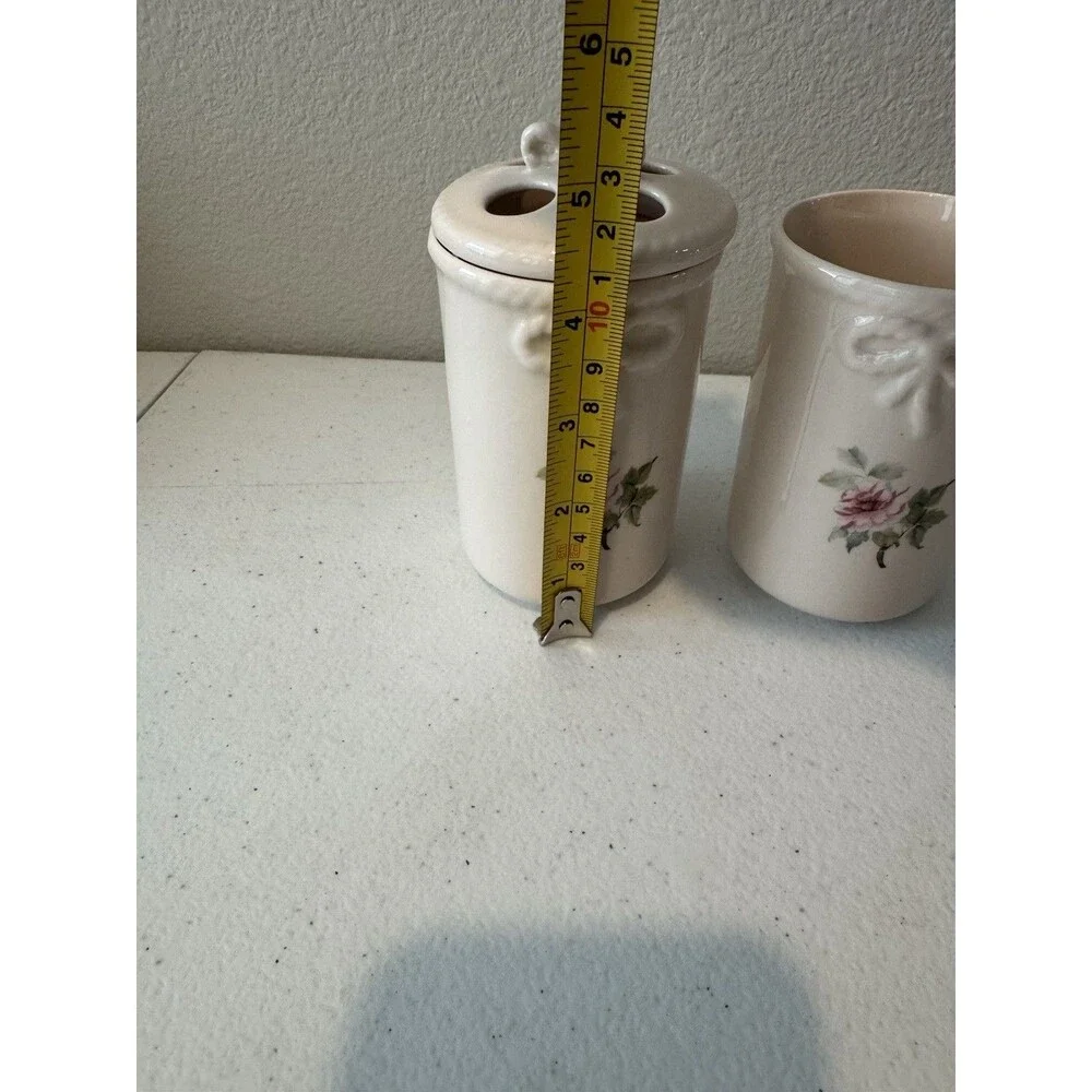 Vintage Floral Bathroom Set Toothbrush Holder & Tumbler